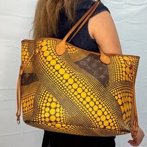 Collectors edition Louis Vuitton & Yayoi Kusama Collab Bag Wave Neverfull MM